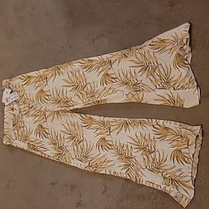 RIP CURL  brand   ~ gauze like wide jeg pants